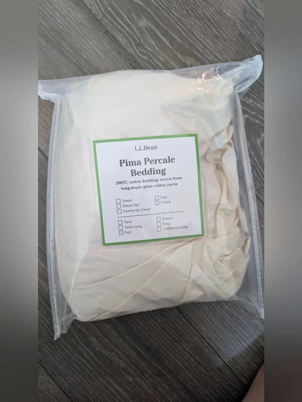 L.L. Bean Pima Cotton Percale Fitted Sheet in Cream Full-sized